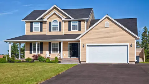 Why Vinyl Siding Is the Most Popular Choice for Home Exteriors